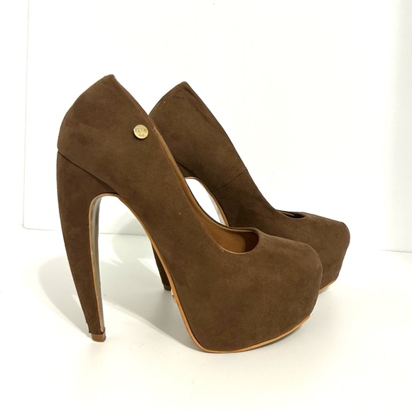 Studio F Suede Camel/Brown Stiletto Platform Pumps - Picture 1 of 8
